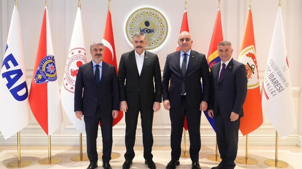 Milletvekili Özhan, Adıyaman heyeti ile birlikte Bakan Çiftçi’yi ziyaret etti