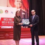 DEÜ Ev Sahipliğinde “Uluslararası Aile Sempozyumu" Başladı: Güçlü Aile, Güçlü Gelecek