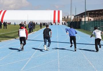 Nevşehir'de Özel Sporcular Atletizm İl Şampiyonası Düzenlendi