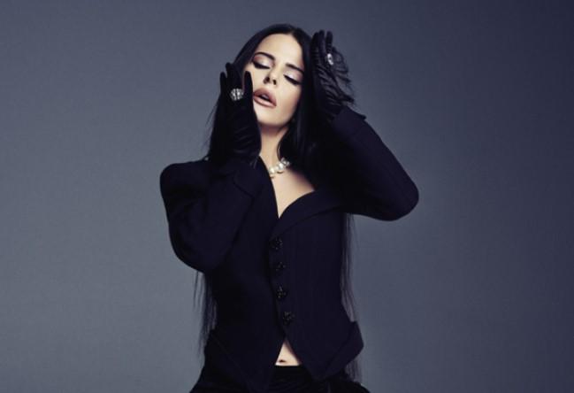 Simge’nin Yeni Albümünde Müziğin Devleri Bir Arada