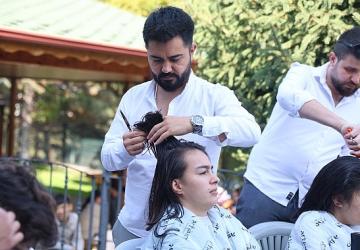 Nevşehir'de Özel İnsanlara Saç ve Sakal Bakımı