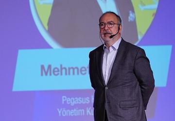 Mehmet Nane'den gençlere tavsiye: “Yolun başındayken girişimci olmayı deneyin"