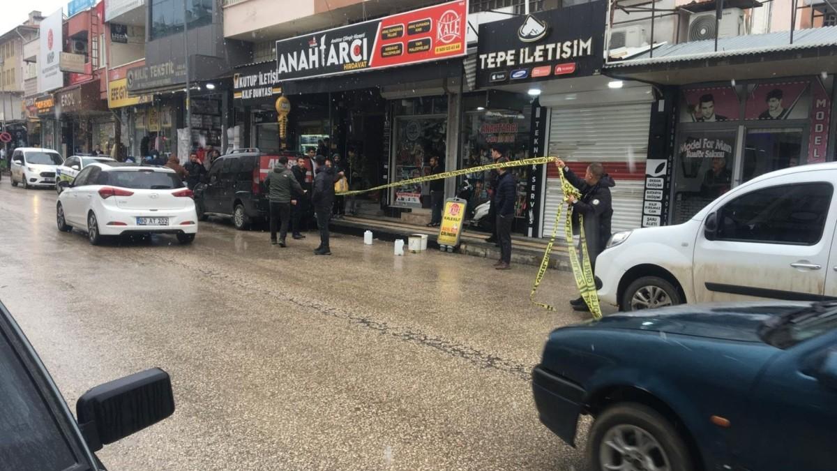 Kahta’da husumetli iki grup arasında silahlı olay: 2 yaralı