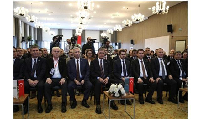 Başkan Tugay'dan afet yönetimi mesajı: Hazırlık, öngörü ve planlama