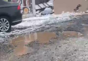 Gölbaşı’nda bozuk yollar vatandaşın tepkisine neden oldu - Videolu Haber