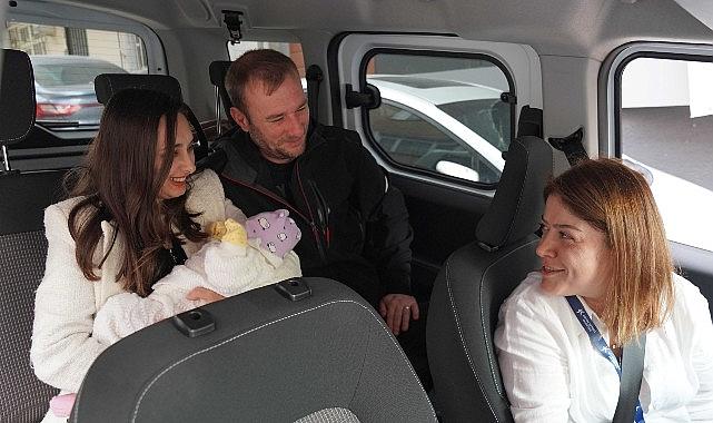 Anne ve Anne Adayları Bir Yılda 3 Bin 612 Defa 'Anne Taksi'yi Kullandı