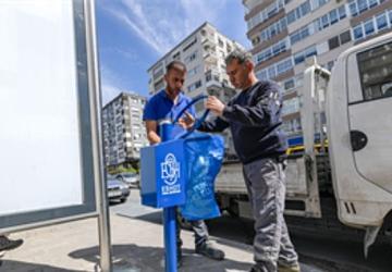 ESHOT'tan duraklarda temizlik hareketi