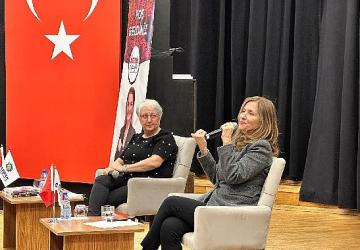 Bakırköy Muhabbeti'nin bu haftaki konuğu Müge İplikçi oldu