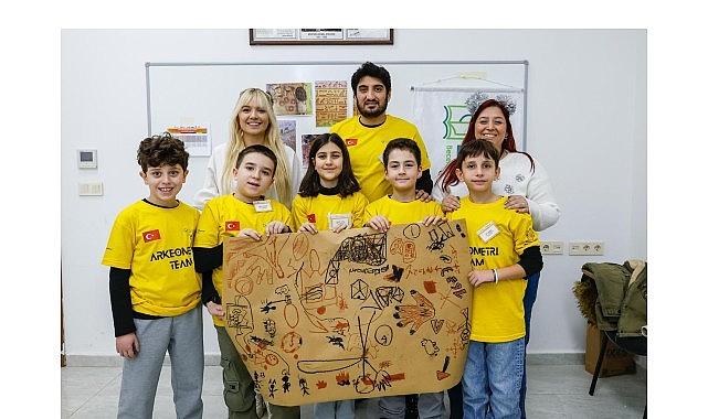 Minik Bilim Kahramanları Yenişehir'de Buluştu