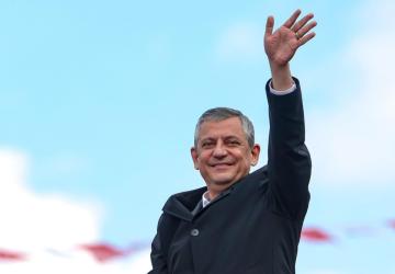 Özel’den İktidara ‘Etik Yasası’ tepkisi: ‘İktidarın suskunluğu dikkat çekici’