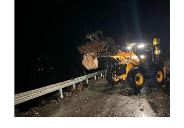 Kemer Belediyesi sahada