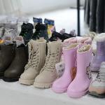 Konak'ta yürekleri ısıtan dayanışma: Giysi Market kış sezonuna hazır