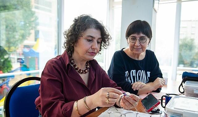 Karşıyaka'nın mahalle merkezlerinde eğitim ve üretim seferberliği