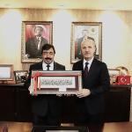 Başkan Prof. Dr. Erol Özvar, İKÇÜ'yü Ziyaret Etti