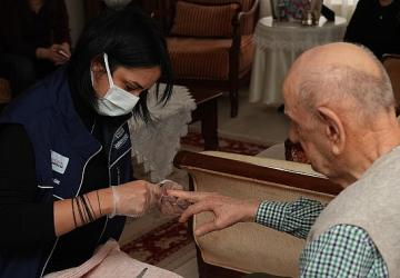 Kadıköy Belediyesi'nin “Evde Kuaförlük" Hizmeti Sürüyor