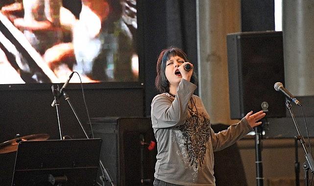 “Gençlerin Başkanı Erkan Aydın"