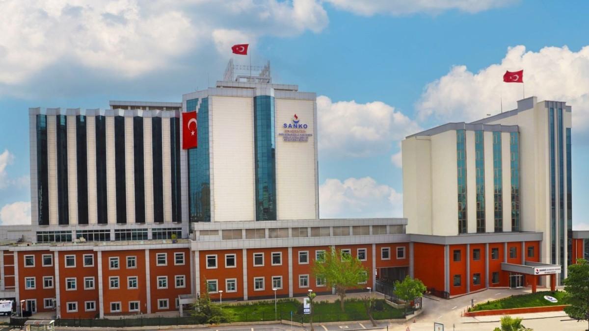 SANKO Üniversitesi Hastanesi’nde saç ekim merkezi hizmete girdi