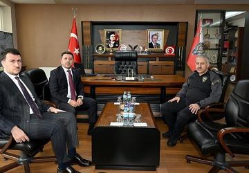 Nevşehir Belediye Başkanı Rasim Arı'dan İl Emniyet Müdürlüğü'ne Ziyaret