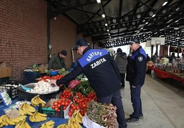 Kartepe Zabıtasından Pazar Denetimi