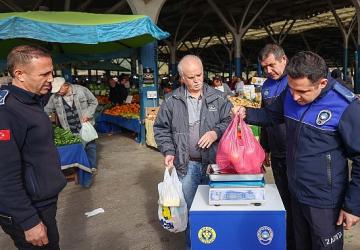 Buca Belediyesi'nden tüketiciyi koruyan uygulama