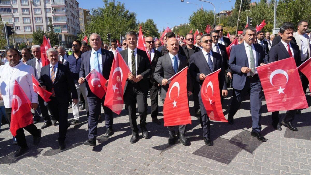 Başkan Tutdere, Eğitim Bayramı’nda konuştu: ‘Dayanışma bizi büyütecek, yaralarımızı saracak’ - Videolu Haber