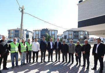 Yeni Mahalle'de 11 Sokakta Tretuvar Çalışması Sürüyor