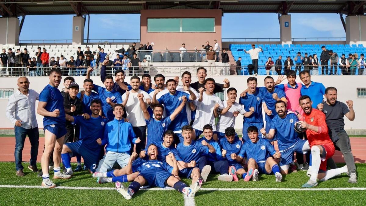 Kahta Belediyespor, 1958 Gölbaşıspor’u mağlup ederek finale yükseldi