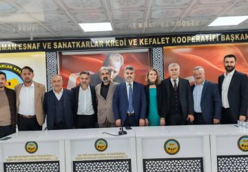 Adıyaman Berberler ve Kuaförler Odası’nda Mehmet İspir güven tazeledi