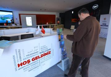 SAMSUN TANITIM MERKEZİNE ZİYARETÇİ AKINI