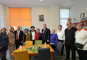 Başkan Dutlulu, Sarıgöl'de Halkla Buluştu