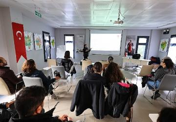 Efes Selçuk'ta Mantar Yetiştiriciliği Eğitimi düzenlendi