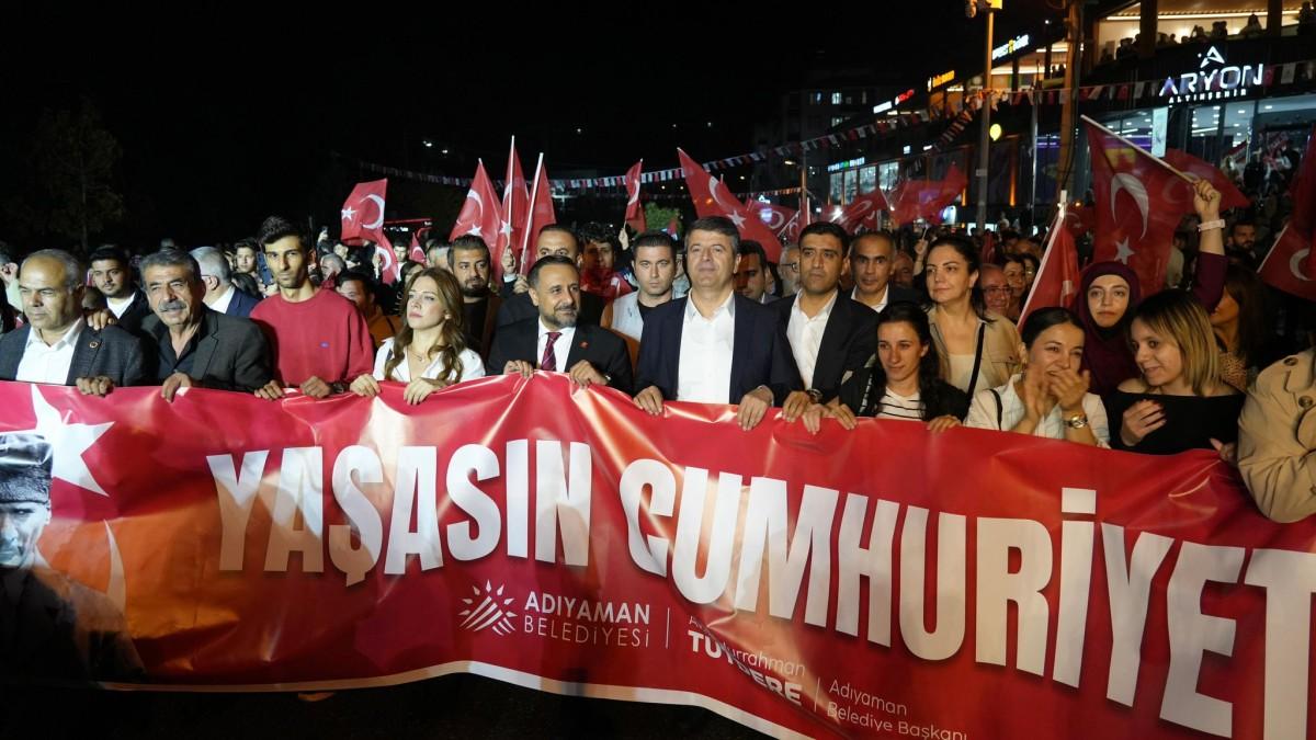 Tutdere: ‘Türkiye Cumhuriyeti demokrasiyle, adaletle buluşacak’ - Videolu Haber
