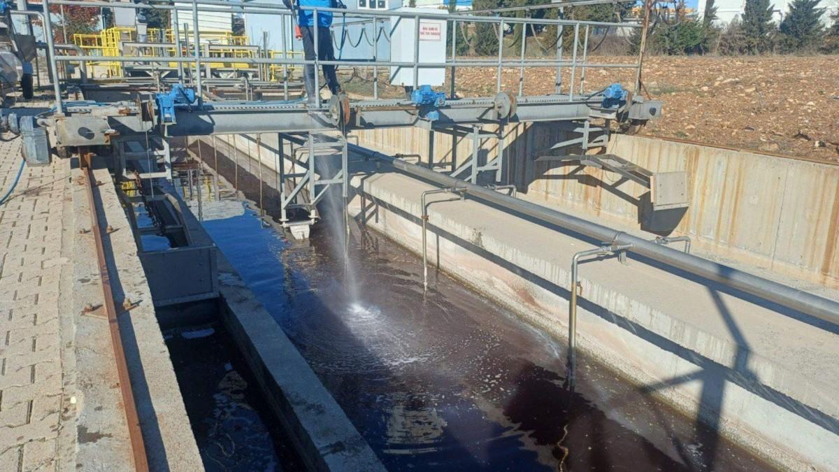 Adıyaman Belediyesi’nden yağışların ardından kapsamlı ilaçlama çalışması - Videolu Haber