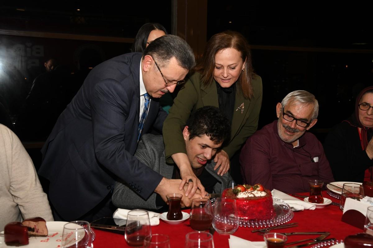 Büyükşehir, Engelli Ailelerini Özel Gecede Buluşturdu