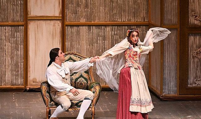 Sınıfsal Gerilimlerin Mizahla Buluştuğu Başyapıt: "Figaro'nun Düğünü" Yeniden İZDOB Sahnesinde