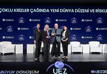 “Çoklu Krizler Çağında Yeni Dünya Düzeni ve Riskler" panelinde yeni dönem dinamikleri tartışıldı