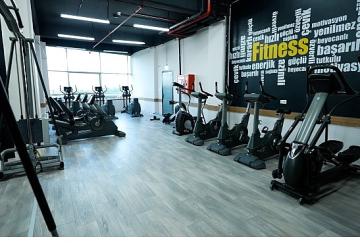 Avcılar Belediyesi Fitness Salonunu Yenilenen Yüzüyle Hizmete Sundu