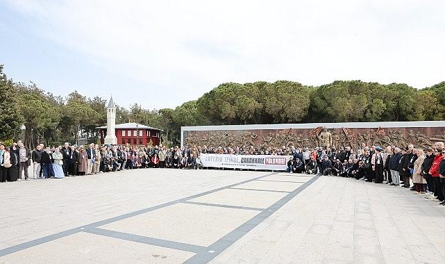 Küçükçekmece Belediyesi Emekli Çiftleri Çanakkale'ye Götürdü
