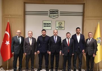 Türkiye Güreş Federasyonu Başkanı Akgül, Milli Olimpiyat Komitesi Başkanı Çakır ve Milli Güreşçi Kayaalp Başkan Altay'ı Ziyaret Etti