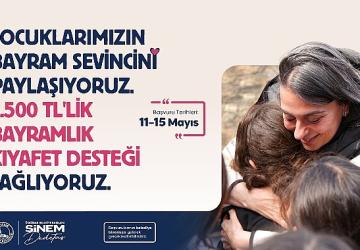 Üsküdar Belediyesi'nden Çocukların Bayram Sevincine 1500 Liralık Kıyafet Desteği