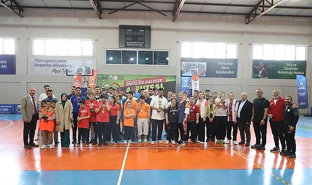 İnegöl'de Engelsiz Turnuva Coşkusu
