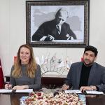 Konak'ta 'genç' protokol