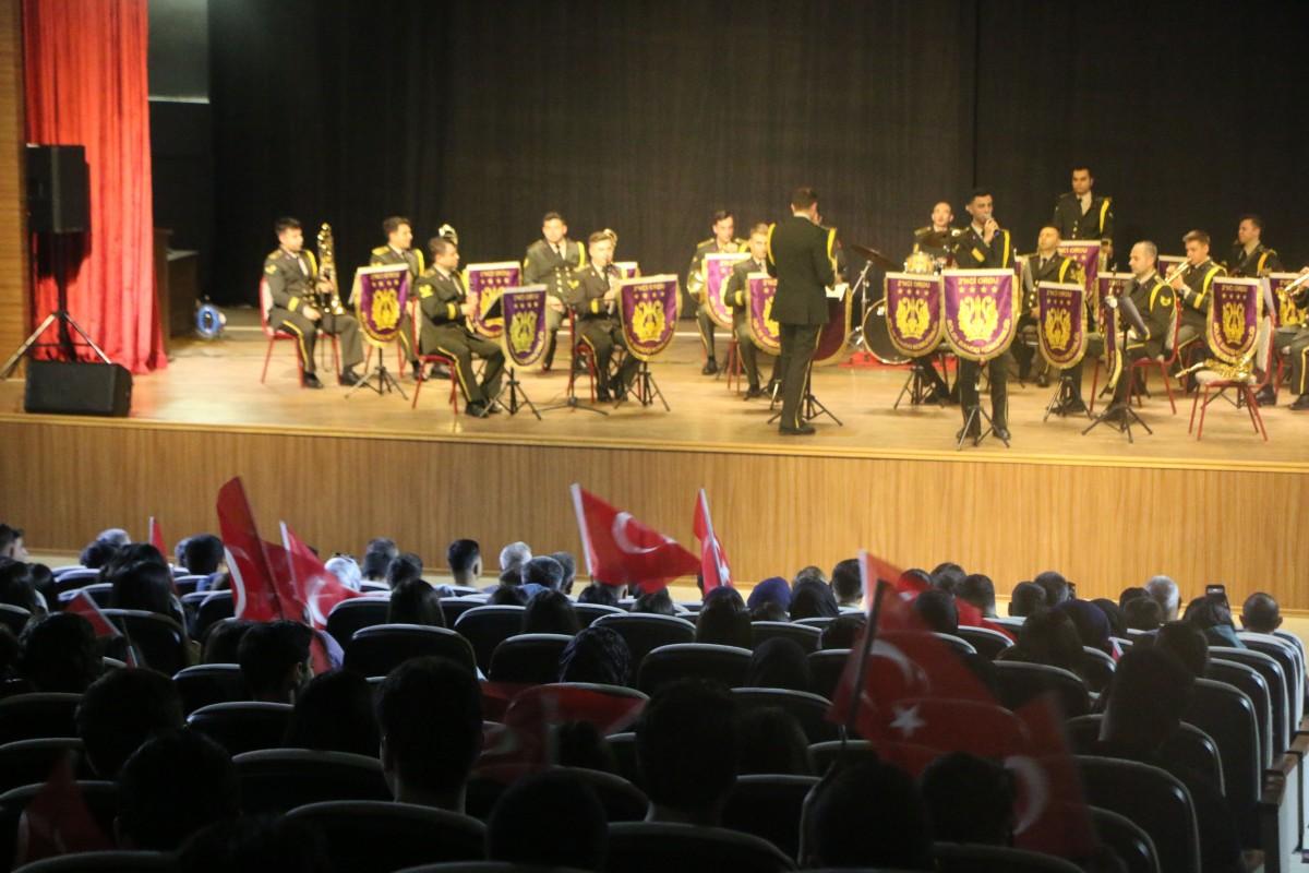 2. Ordu Bölge Bandosu’ndan Adıyaman’da Anlamlı Konser - Videolu Haber