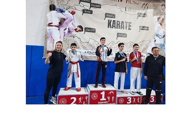 Aliağalı Karatecilerden Denizli'de Büyük Başarı