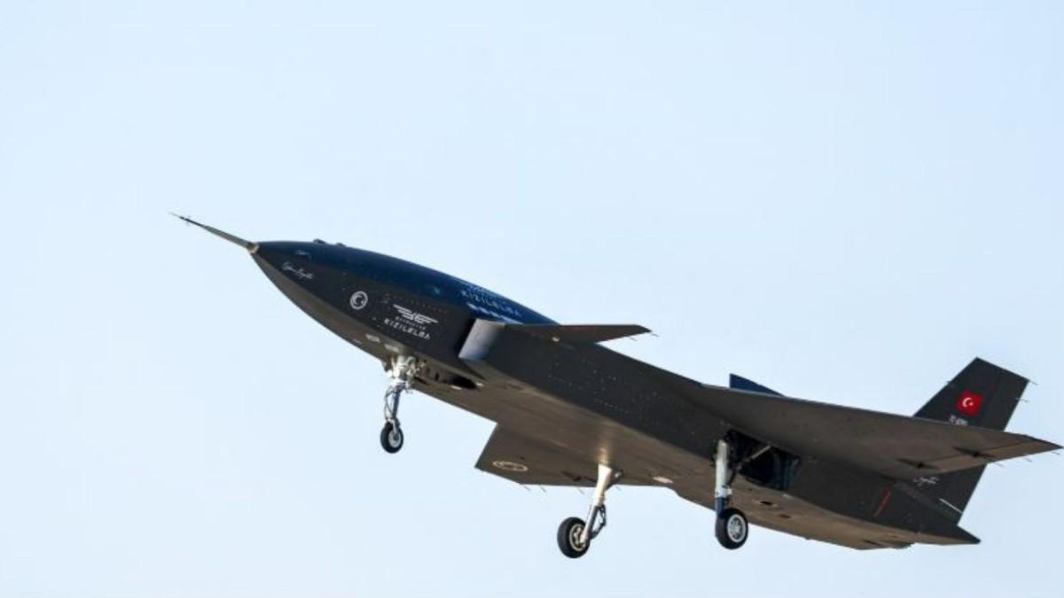 Bayraktar KIZILELMA Dünyada bir ilke imza attı