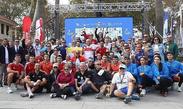 Mudanya, Avrupa Triatlon Balkan Şampiyonası'na ev sahipliği yaptı
