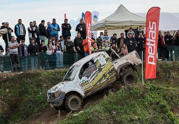 Sakarya'da Yağış Altında Büyük Çekişme