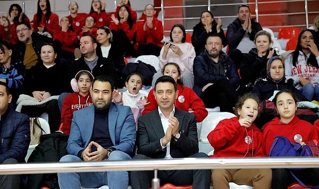 Bayraklı'da Yarıyıl Tatilinde Spor Coşkusu