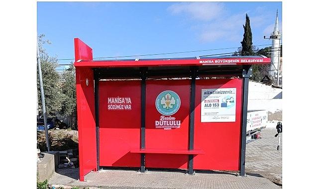 Manisa'da Toplu Taşıma Duraklarına Modern Dokunuş