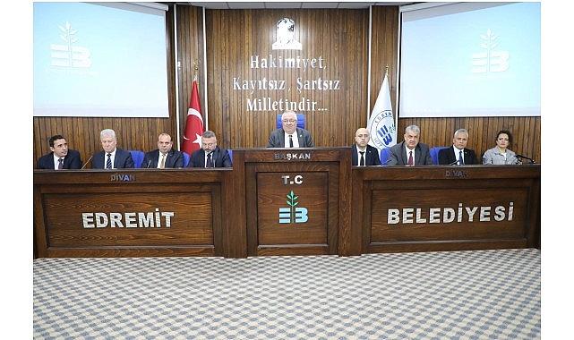 Edremit'te yılın ilk muhtarlar toplantısı yapıldı